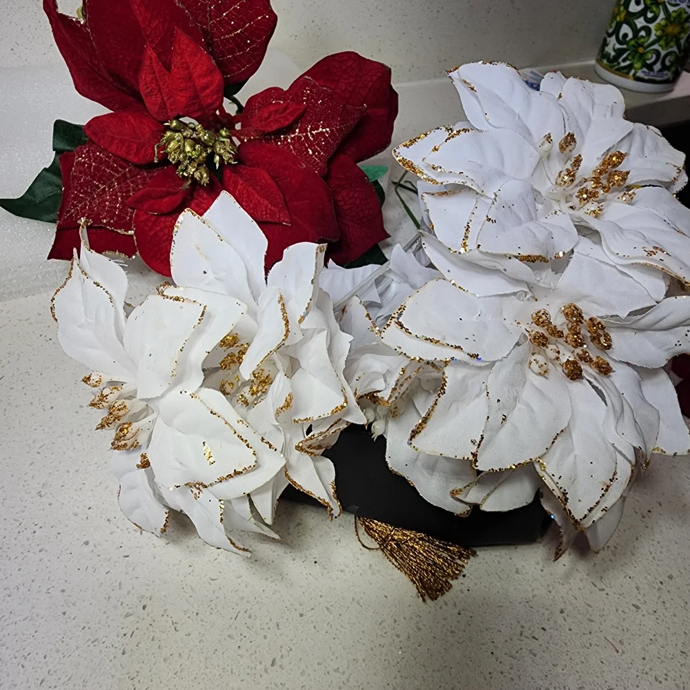 Vintage Lot Of 5 Red, White, and Gold Poinsettia Arrangement With Stems